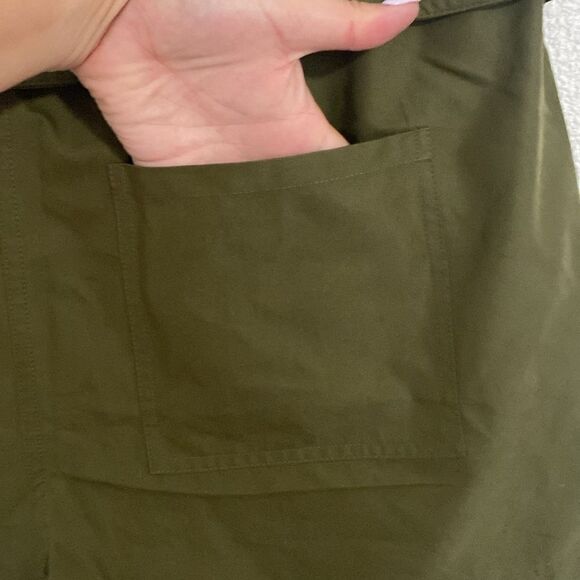 NWT- DKNY- High waisted -tie chino shorts- Dark Green- Size 18 - Picture 7 of 9